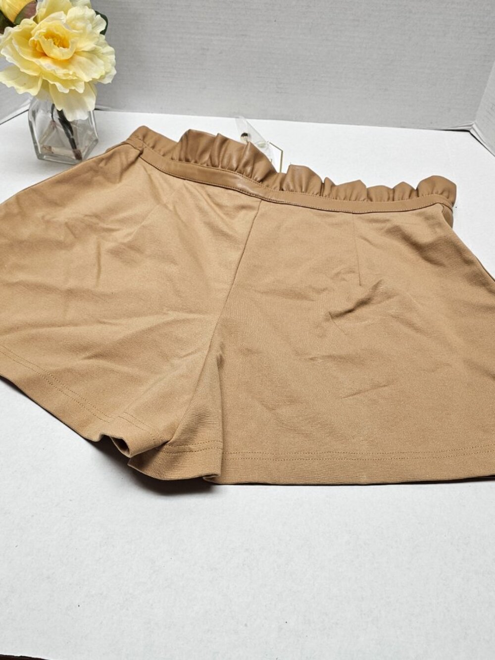 New Ruffle Shorts Camel Brown Emily Mcarthy L Large - Picture 13 of 13